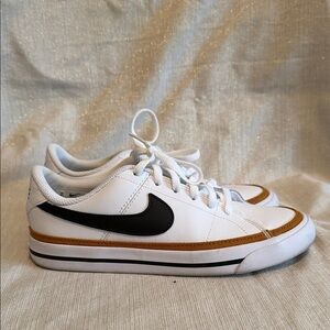 Nike Leather White and Black Kid Sneakers w/ canvas trim